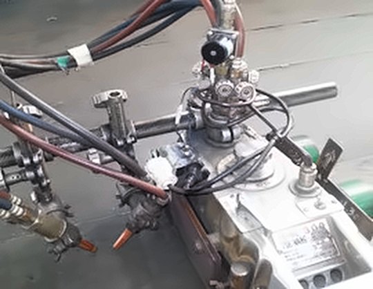 YK300(Chamfer Gas) 장비 사진